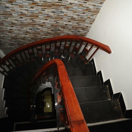 Ruby Lakeview Homestay Ханой Екстер'єр фото