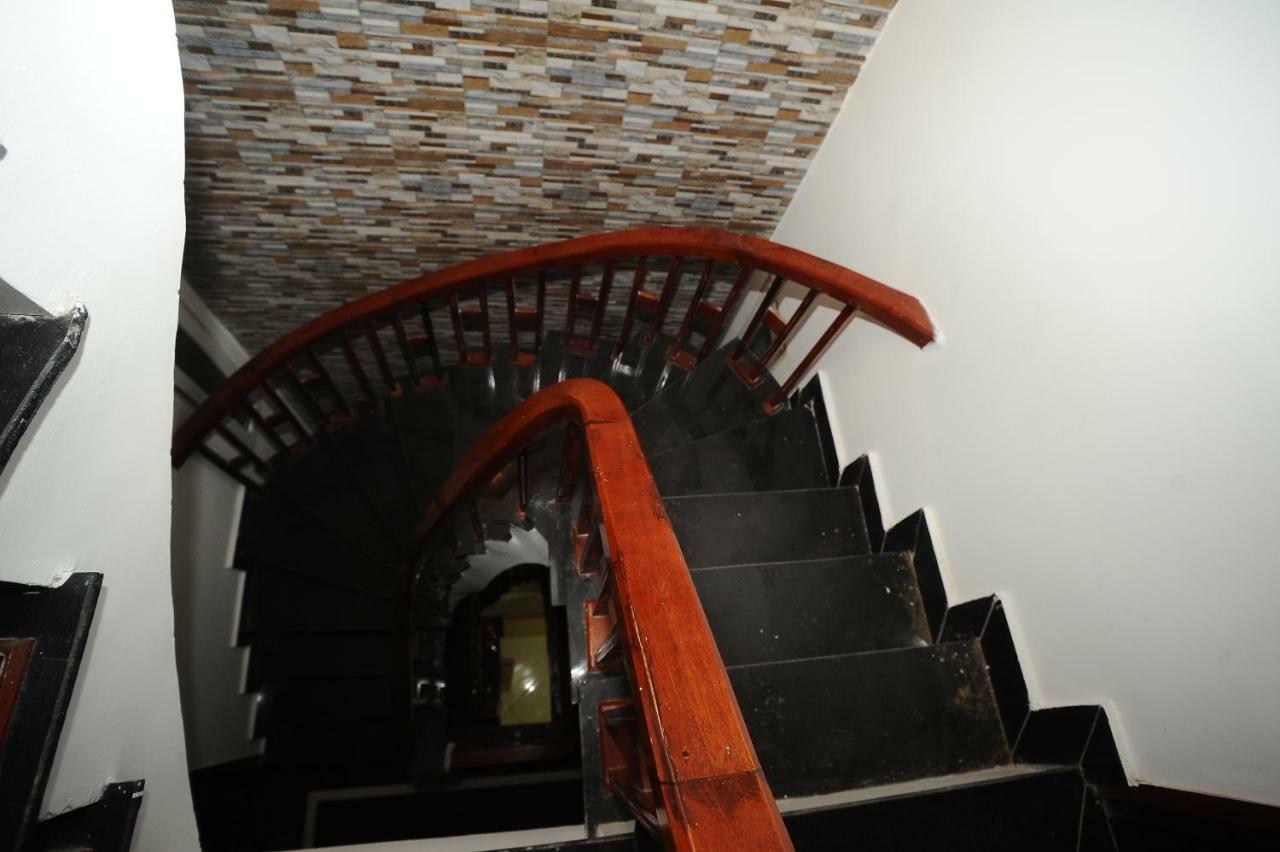 Ruby Lakeview Homestay Ханой Екстер'єр фото